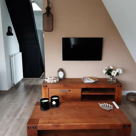 Benb Humblebee Met Jaccuzi Pensjonat