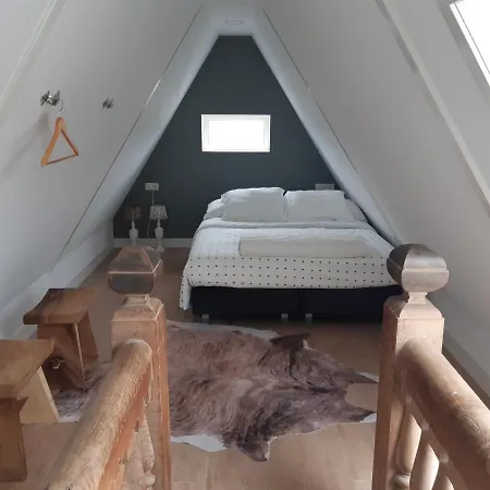 Benb Humblebee Met Jaccuzi